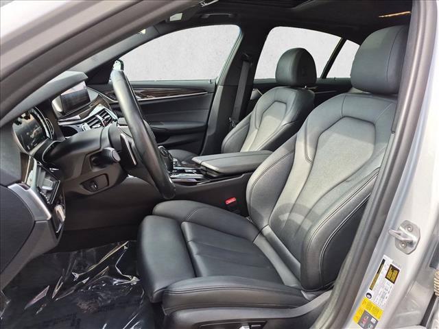 2019 BMW 530e - $11,727