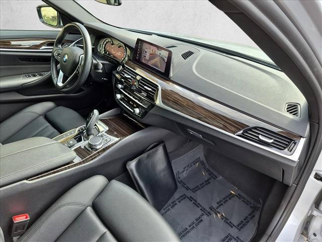 2019 BMW 530e - $11,727