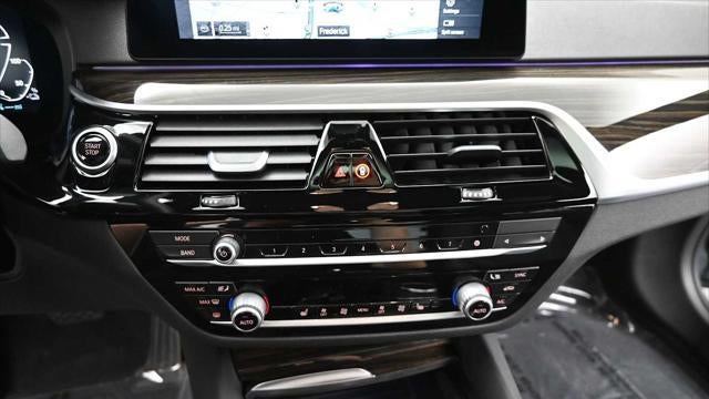 2020 BMW 5 Series 530e xDrive iPerformance