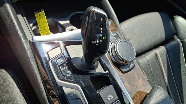 2019 BMW 5 Series 530e xDrive iPerformance