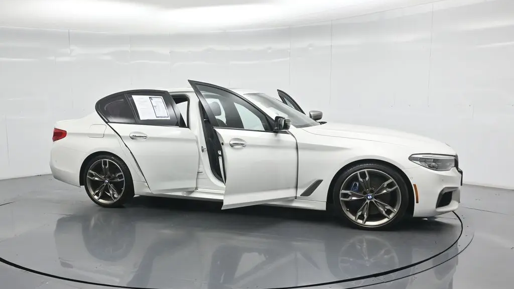 2018 BMW 5 Series M550i xDrive