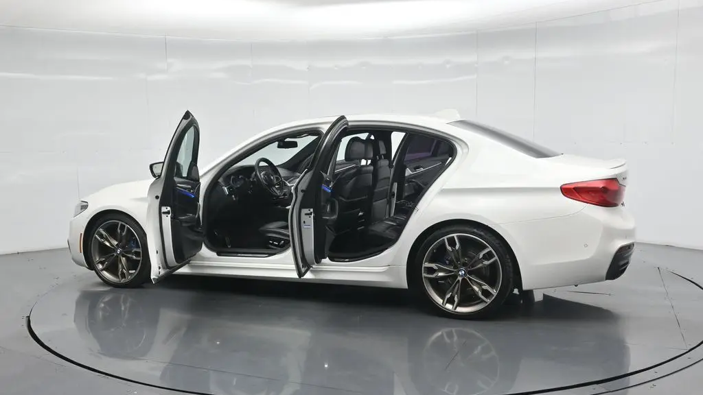 2018 BMW 5 Series M550i xDrive
