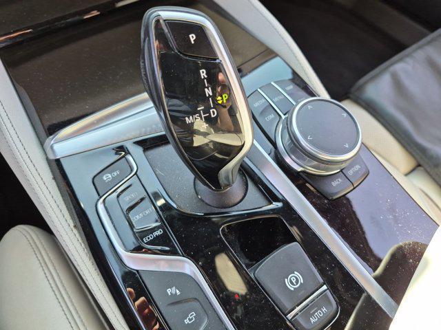 2017 BMW 540i - $22,121