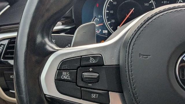 2018 BMW 5 Series 540i