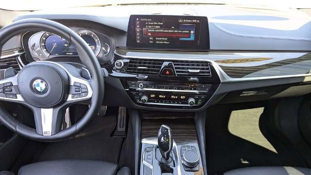 2018 BMW 5 Series 540i