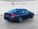 2017 5 Series Thumbnail 7