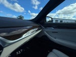 2017 5 Series Thumbnail 26