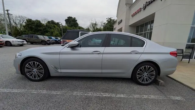 2020 BMW 5 Series 530i