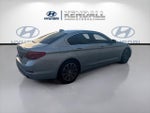 2020 5 Series Thumbnail 6