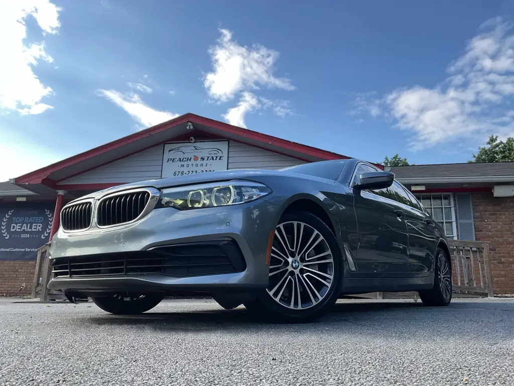 2020 BMW 530i - $17,985