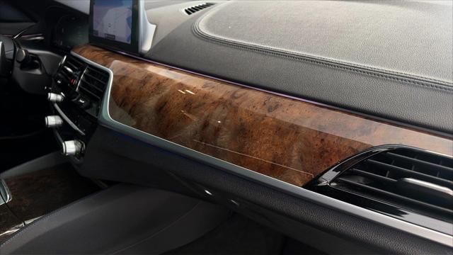 2020 BMW 530i - $19,000