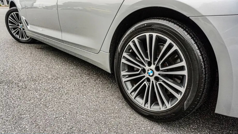 2020 BMW 5 Series 530i xDrive