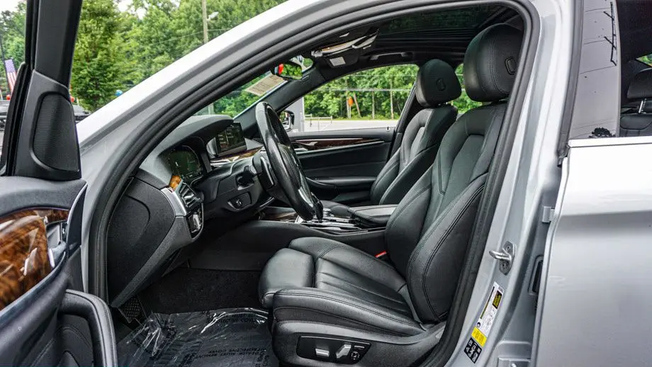 2020 BMW 5 Series 530i xDrive