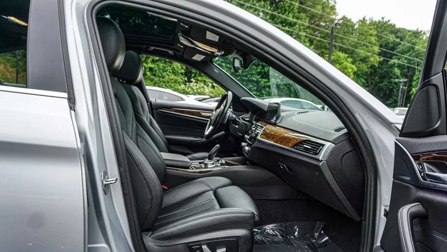 2020 BMW 5 Series 530i xDrive