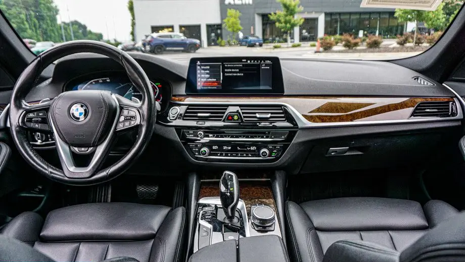 2020 BMW 5 Series 530i xDrive
