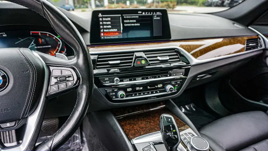 2020 BMW 5 Series 530i xDrive
