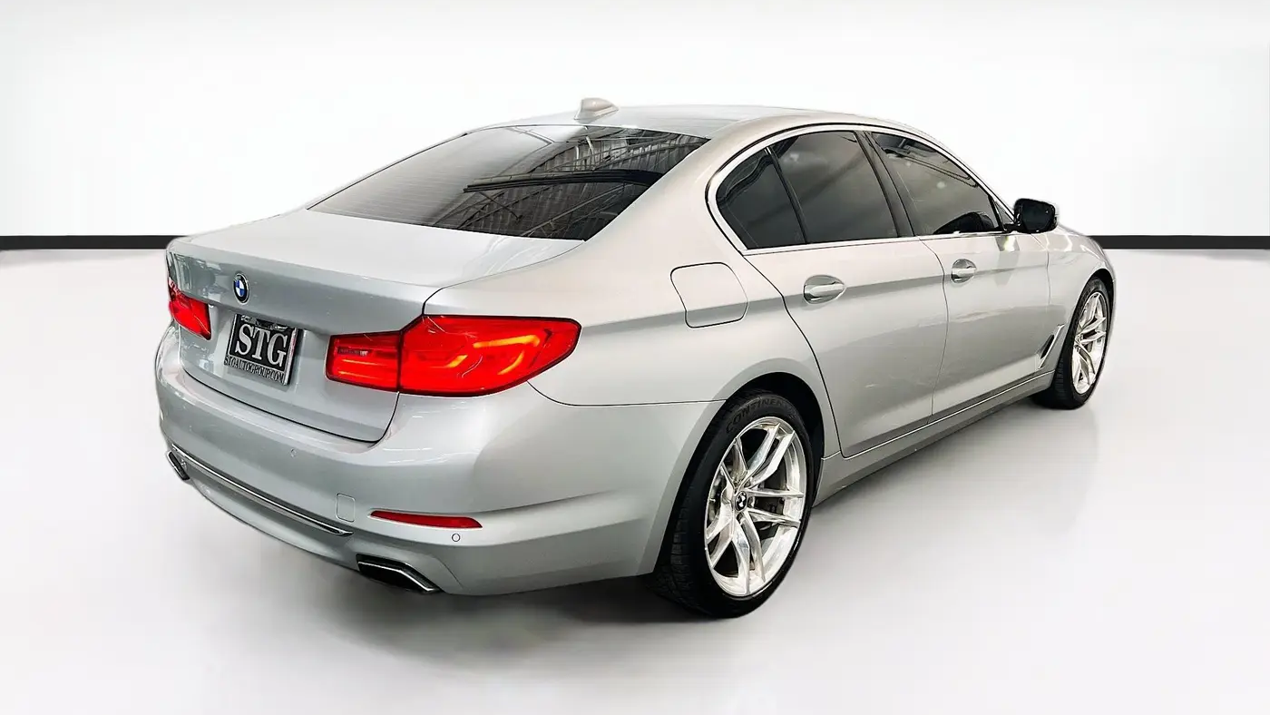 2020 BMW 5 Series 540i