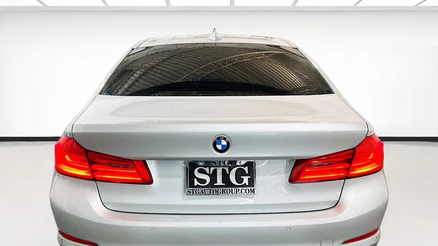 2020 BMW 5 Series 540i