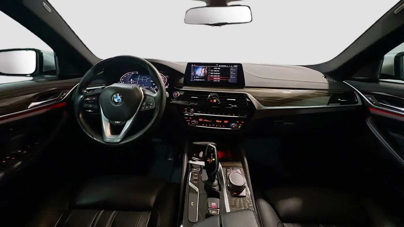2020 BMW 5 Series 540i