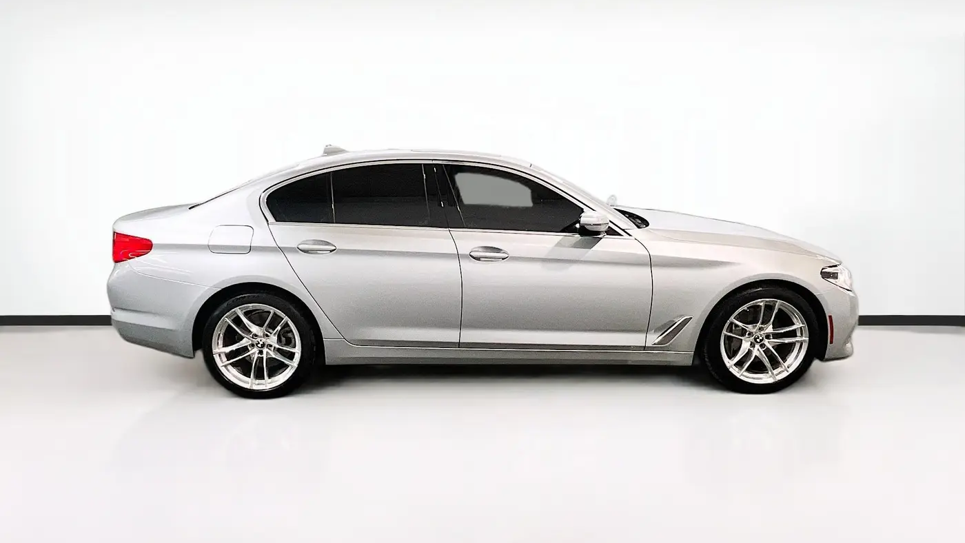 2020 BMW 5 Series 540i