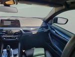 2020 5 Series Thumbnail 7