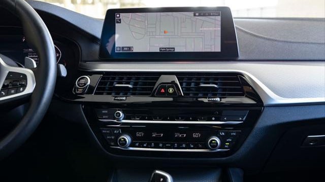 2020 BMW 5 Series M550i xDrive