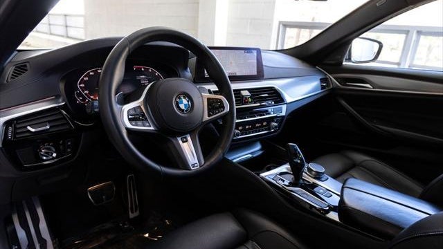 2020 BMW 5 Series M550i xDrive
