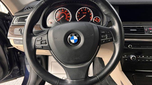 2011 BMW 7 Series 750i