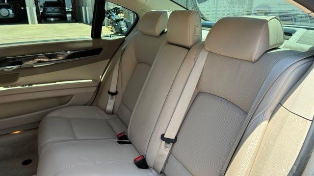 2011 BMW 7 Series 750Li