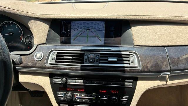 2011 BMW 7 Series 750Li