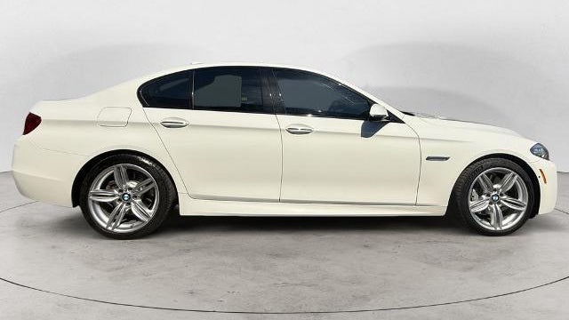 2016 BMW 5 Series 550i xDrive