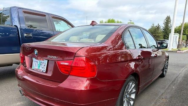 2011 BMW 3 Series 328i