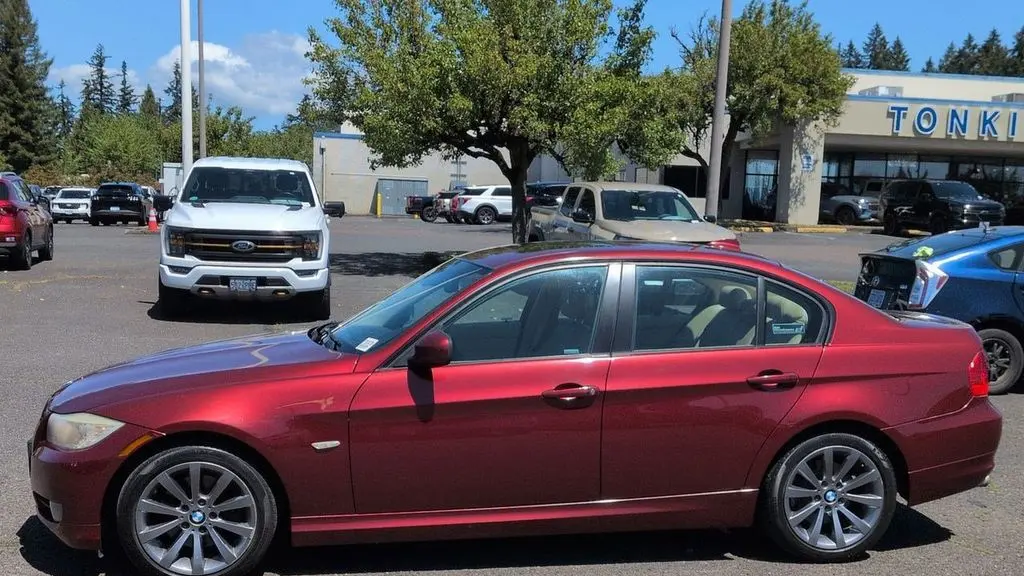 2011 BMW 3 Series 328i