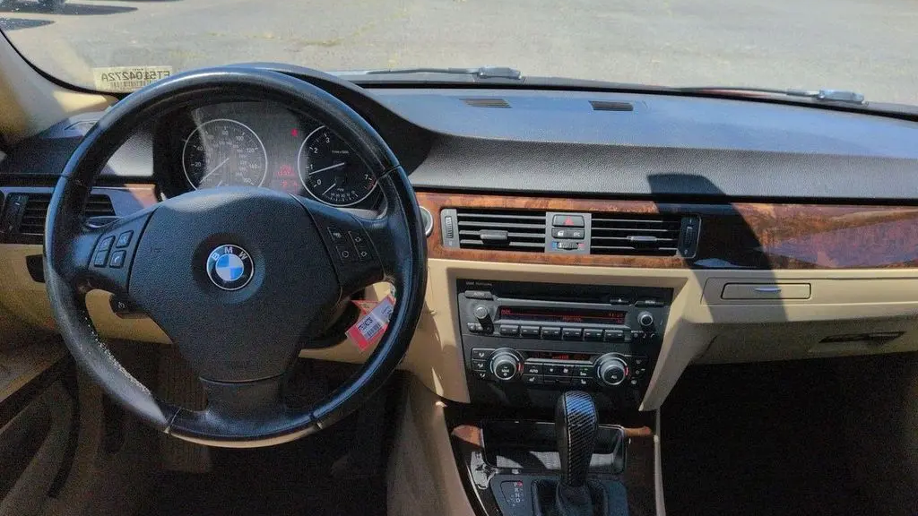 2011 BMW 3 Series 328i