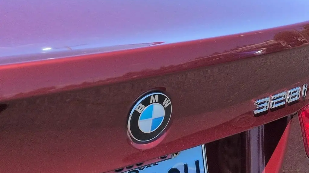 2011 BMW 3 Series 328i