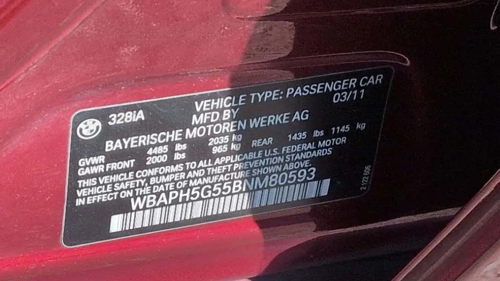 2011 BMW 3 Series 328i