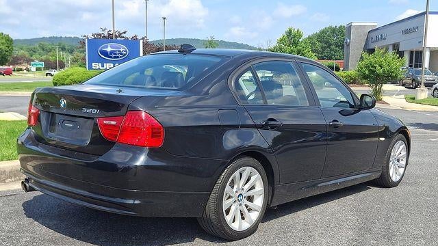2011 BMW 3 Series 328i