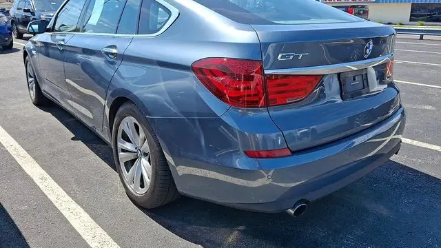 2011 BMW 5 Series 535i xDrive Gran Turismo