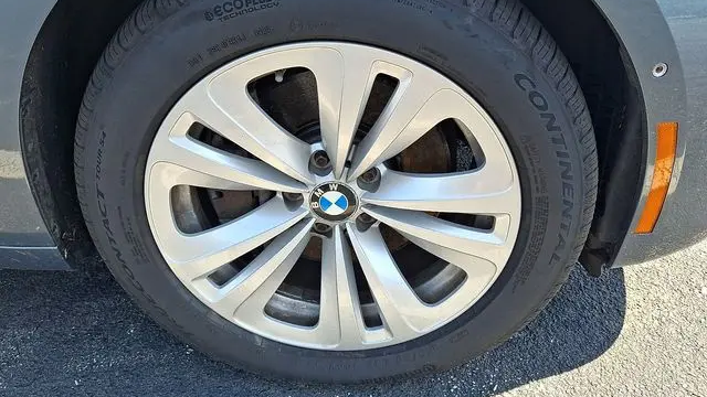 2011 BMW 5 Series 535i xDrive Gran Turismo