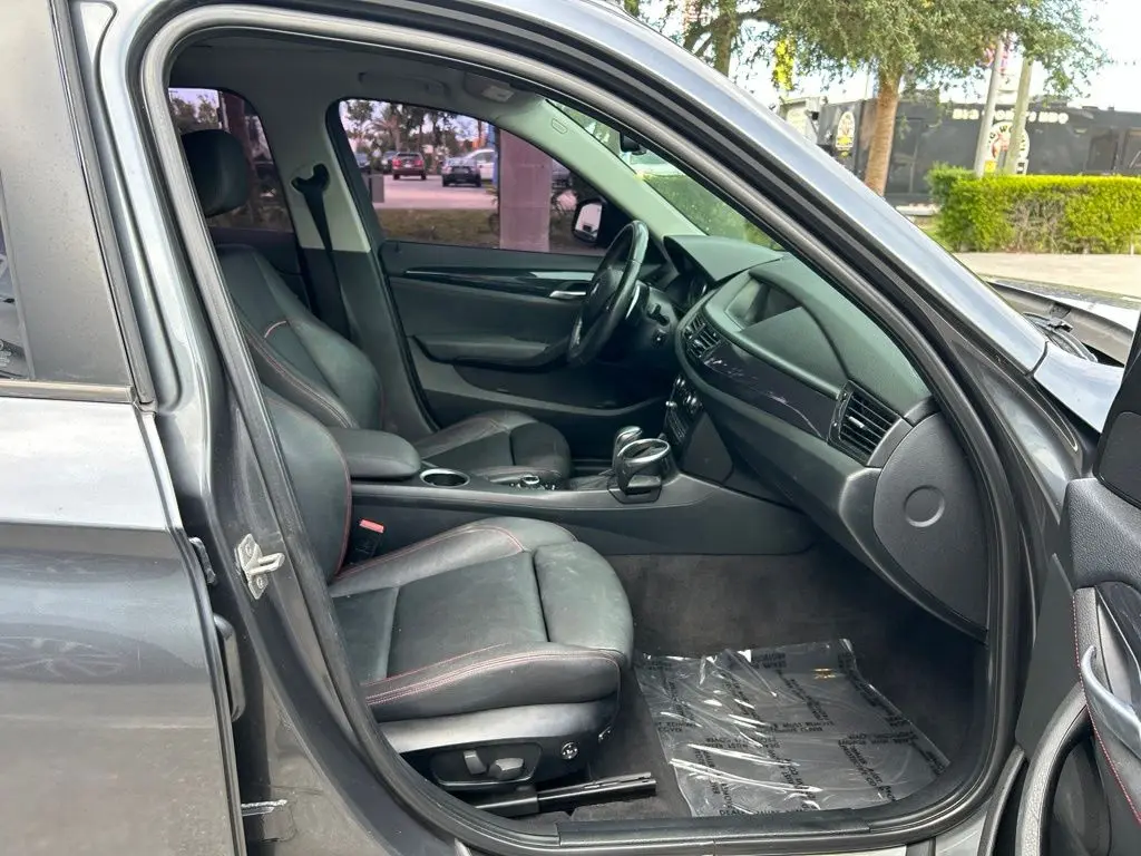 2013 BMW X1 - $5,991