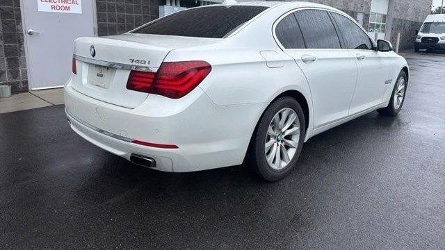2015 BMW 7 Series 740i