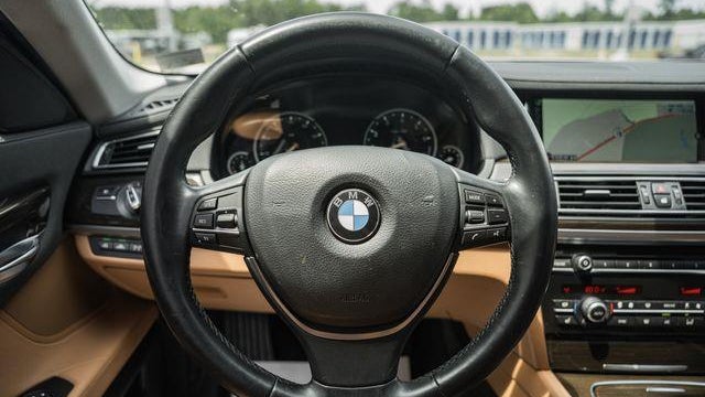 2015 BMW 7 Series 740i