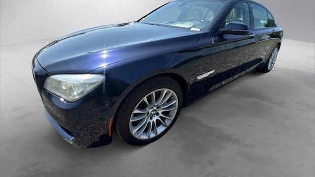 2013 BMW 7 Series 740Li