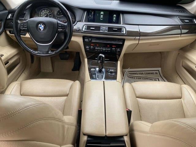 2013 BMW 750li, Alpina B7