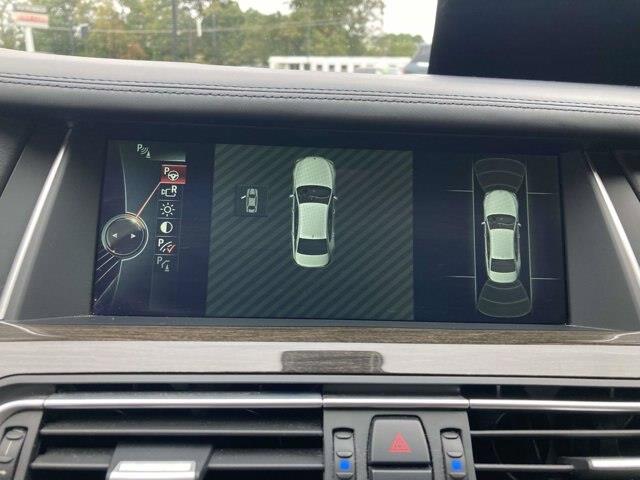 2013 BMW 750li, Alpina B7