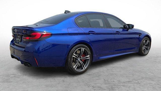 2022 BMW M5 Base