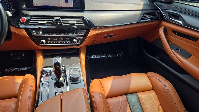 2022 BMW M5 Base