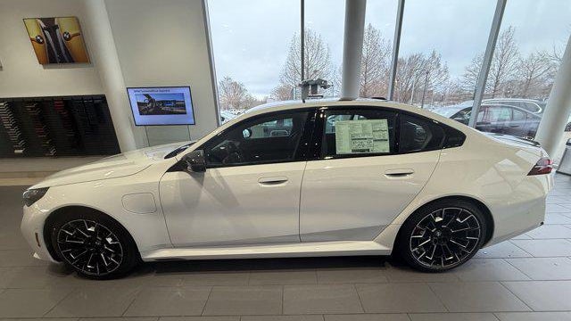 2026 BMW M5 Base