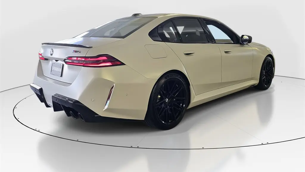 2026 BMW M5 Base