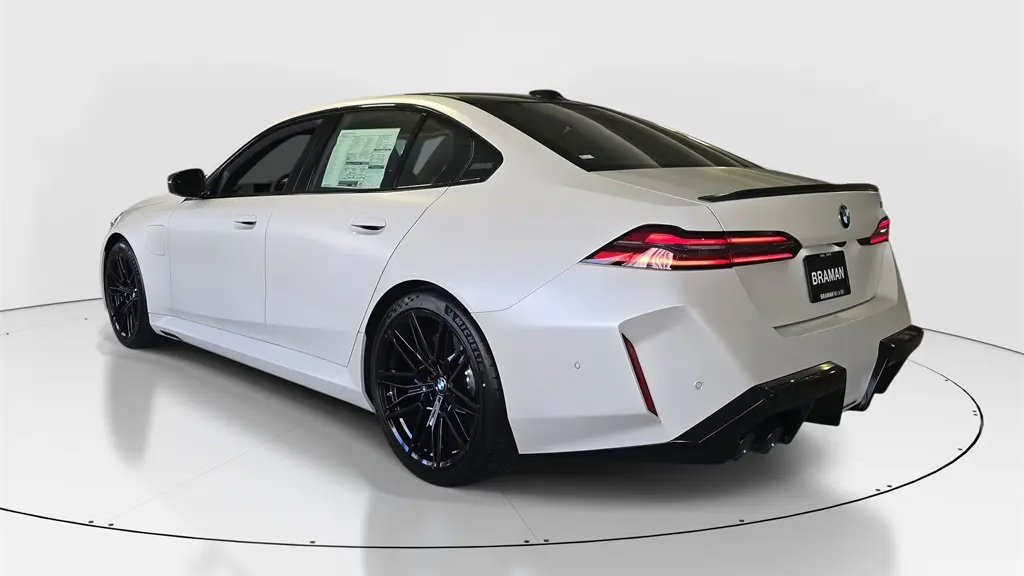2026 BMW M5 Base